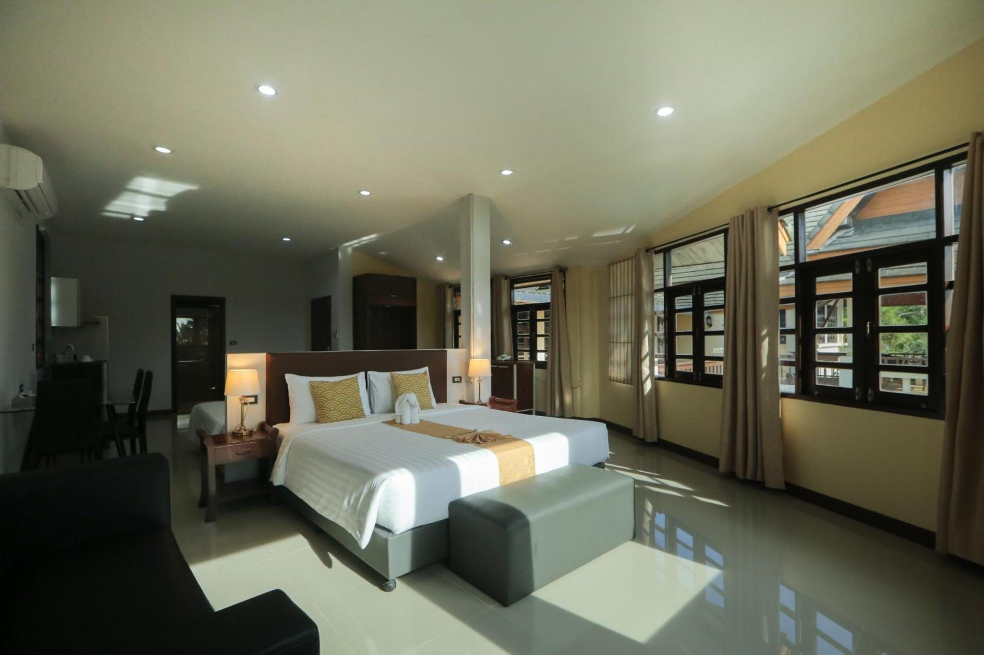 Blue Beach Apartment Rawai Exterior photo